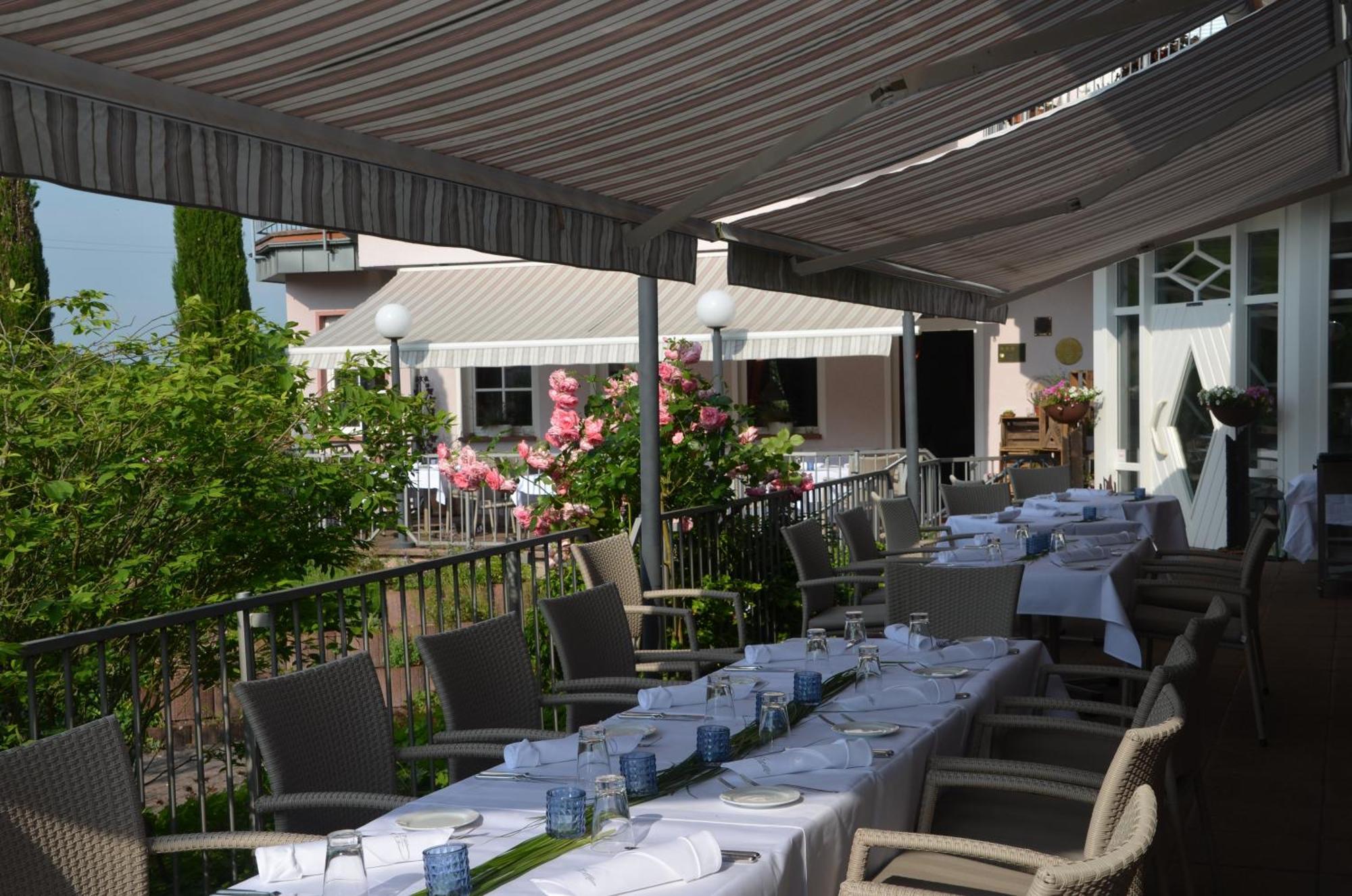 Castell Hotel & Restaurant Leinsweiler Zewnętrze zdjęcie